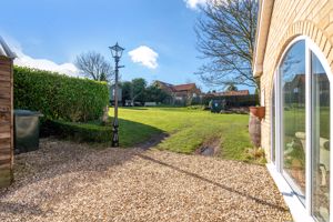 Access to grounds- click for photo gallery